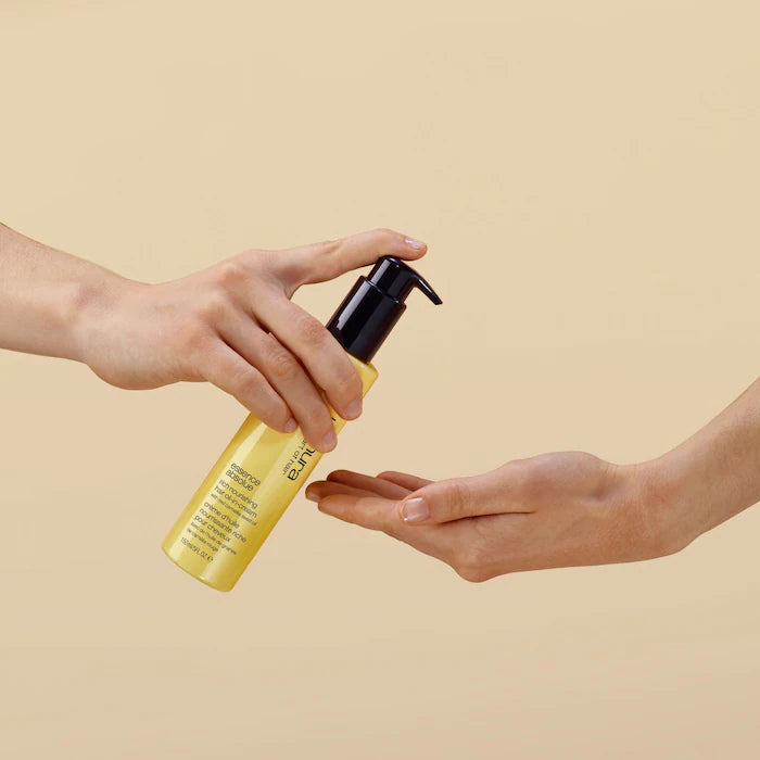 Crème d'huile nourrissante Essence Absolue 150 ml - Shu Uemura